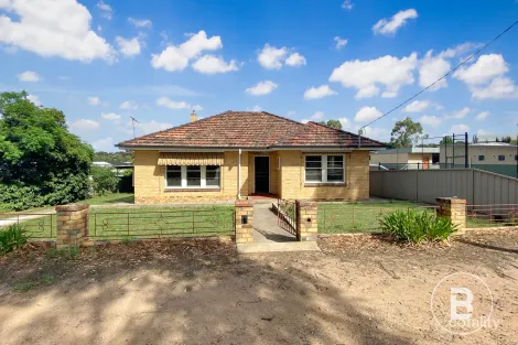 214 St Aidans Rd, Kennington, VIC 3550