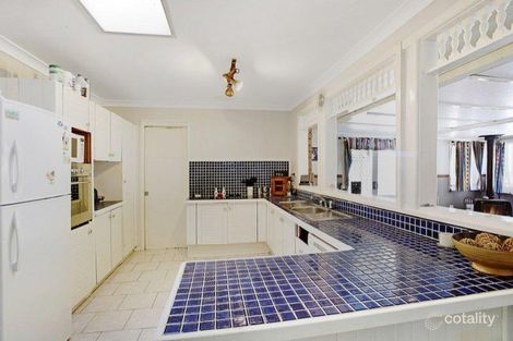 Property photo of 29 Greenoaks Avenue Bradbury NSW 2560