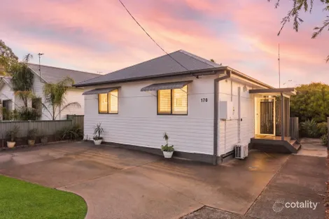 170 MEMORIAL AVE, ETTALONG BEACH, NSW 2257