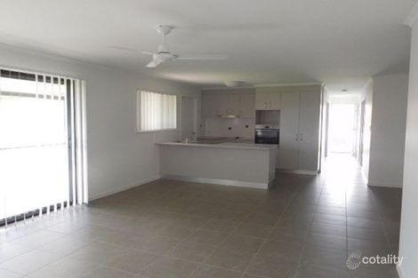 10 Wagtail Cct, Kawungan, QLD 4655