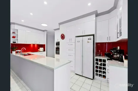 Property photo of 33 Heather Way Urraween QLD 4655