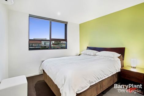 Property photo of 17/174 Esplanade East Port Melbourne VIC 3207