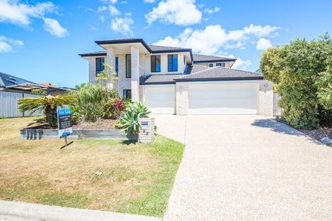 123 Carpenter Way, Sandstone Point, QLD 4511