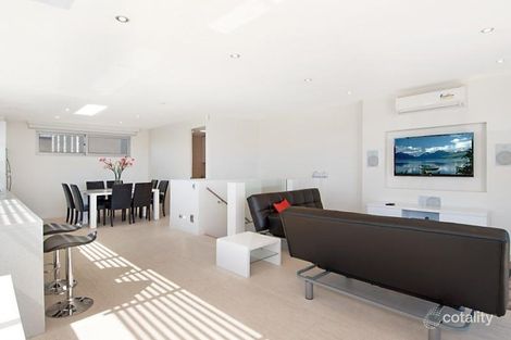 Property photo of 2/1 Weir Street Rye VIC 3941