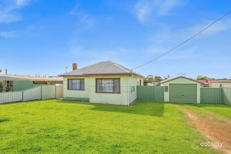 36 Minor Rd, Orana, WA 6330