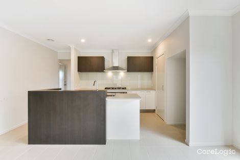 Property photo of 8 Falcon Street Armstrong Creek VIC 3217