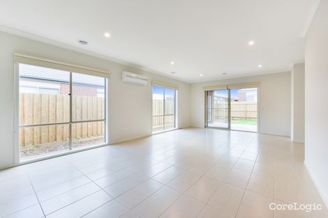 Property photo of 8 Falcon Street Armstrong Creek VIC 3217