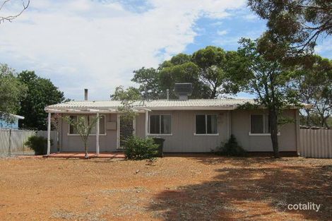 57 Gordon Adams Rd, Kambalda East, WA 6442