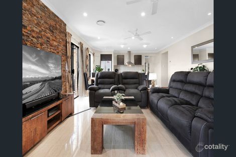 Property photo of 11 Thames Drive Regents Park QLD 4118