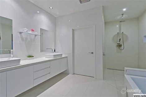 Property photo of 3 Impeccable Circuit Coomera QLD 4209