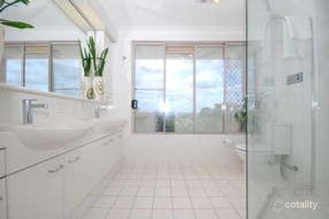 Property photo of 2/36 St James Street Highgate Hill QLD 4101