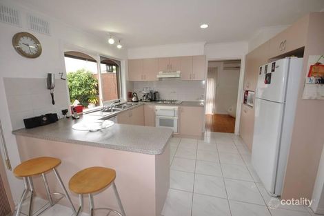 Property photo of 9 Marina Close Gladstone Park VIC 3043