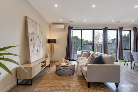 Property photo of 22 Ardour Grove Craigieburn VIC 3064