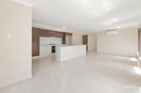 Property photo of 34 Clinton Way Hamlyn Terrace NSW 2259