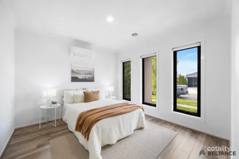 Property photo of 66 Bluebell Drive Craigieburn VIC 3064