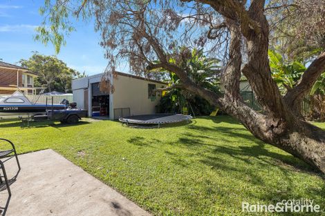 Property photo of 52 John Parade Lemon Tree Passage NSW 2319