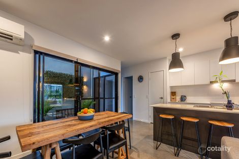 Property photo of 33 Prosperity Drive Birtinya QLD 4575