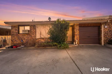 8/63 MACQUOID ST, QUEANBEYAN EAST, NSW 2620