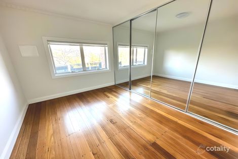 Property photo of 2/17 Sherwood Road Ivanhoe VIC 3079