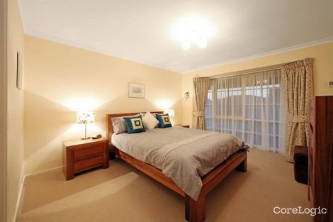 Property photo of 20 Mantung Crescent Rowville VIC 3178