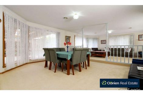 Property photo of 14 Gull Way Narre Warren South VIC 3805