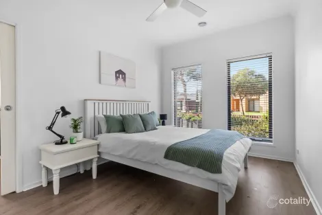 Property photo of 20 Coorabin Way Werribee VIC 3030