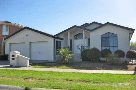 2 Martens Ct, Taylors Lakes, VIC 3038