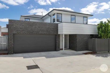 3 Grech Cl, Sebastopol, VIC 3356