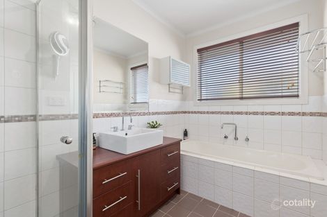 Property photo of 1A Armstrong Close Keilor East VIC 3033