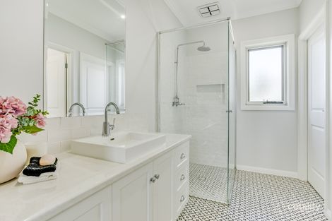 Property photo of 1 Shell Close Yarrawonga VIC 3730