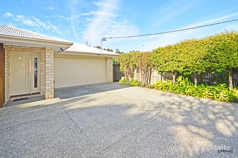 Property photo of 1/7 Bimbadeen Avenue Banora Point NSW 2486