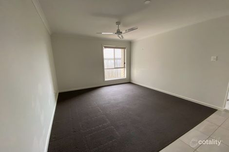 Property photo of 54 Cummings Circuit Willow Vale QLD 4209