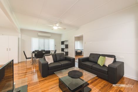 Property photo of 8 Highway Street Park Avenue QLD 4701
