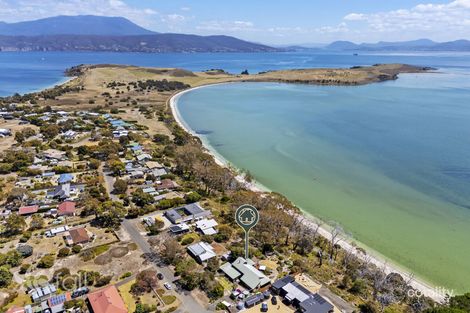 Property photo of 81 Bangor Road Opossum Bay TAS 7023