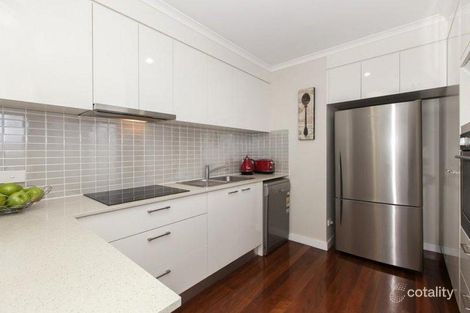 Property photo of 106 Wemvern Street Upper Mount Gravatt QLD 4122