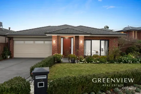 10 Bibury St, Cranbourne North, VIC 3977