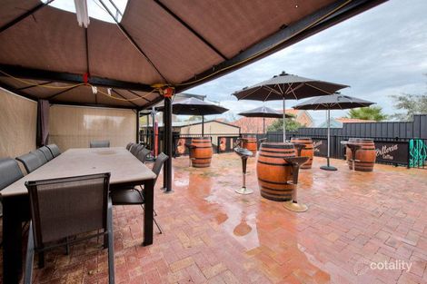 Property photo of 32 Kara Crescent Gulfview Heights SA 5096