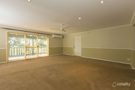 Property photo of 16 Karoola Crescent Surfside NSW 2536
