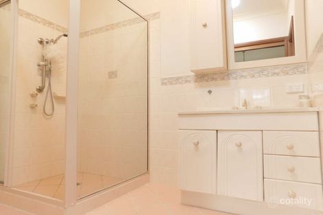 Property photo of 13 Stratford Place Hillvue NSW 2340