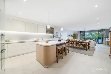 Property photo of 33/12-14 Serenity Close Noosa Heads QLD 4567