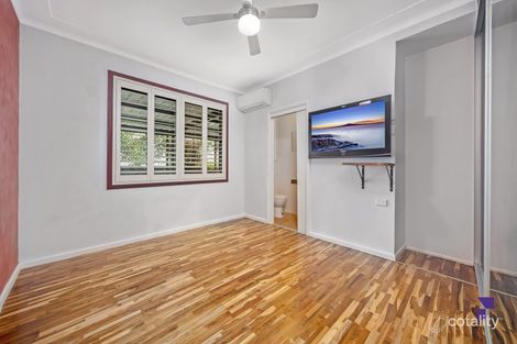 Property photo of 11 Juno Parade Greenacre NSW 2190