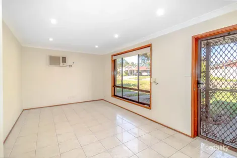 Property photo of 11 Florian Grove Oakhurst NSW 2761