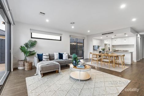 Property photo of 52A Brady Road Bentleigh East VIC 3165