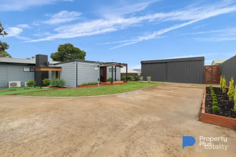 Property photo of 19 Knape Street Long Gully VIC 3550