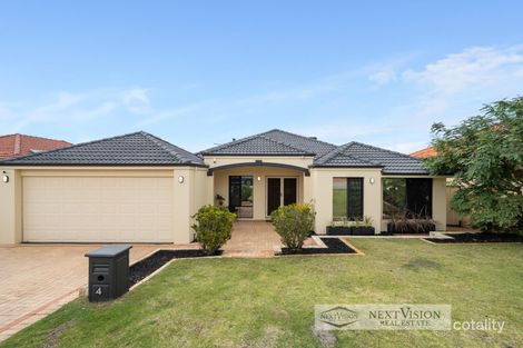Property photo of 4 Wakehurst Loop Success WA 6164