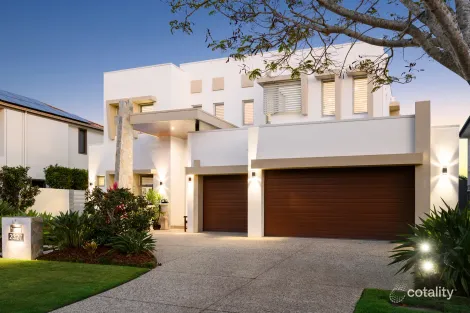 Property photo of 2327 Cressbrook Drive Hope Island QLD 4212