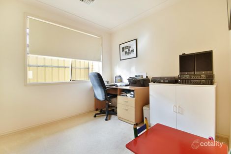 18 New York Rd, Aberfoyle Park, SA 5159