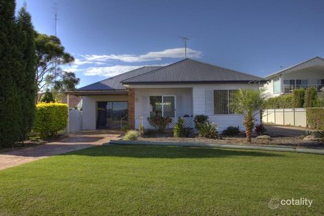 554 The Esplanade, Warners Bay, NSW 2282