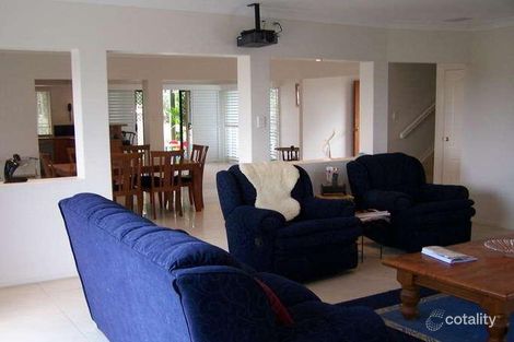 Property photo of 1 Warren Street Wakerley QLD 4154