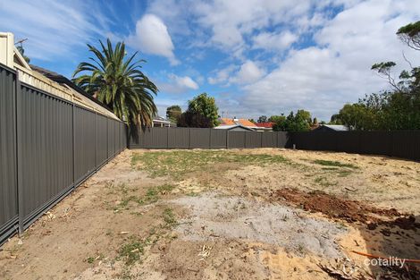 2/678 Beach Rd, Hamersley, WA 6022